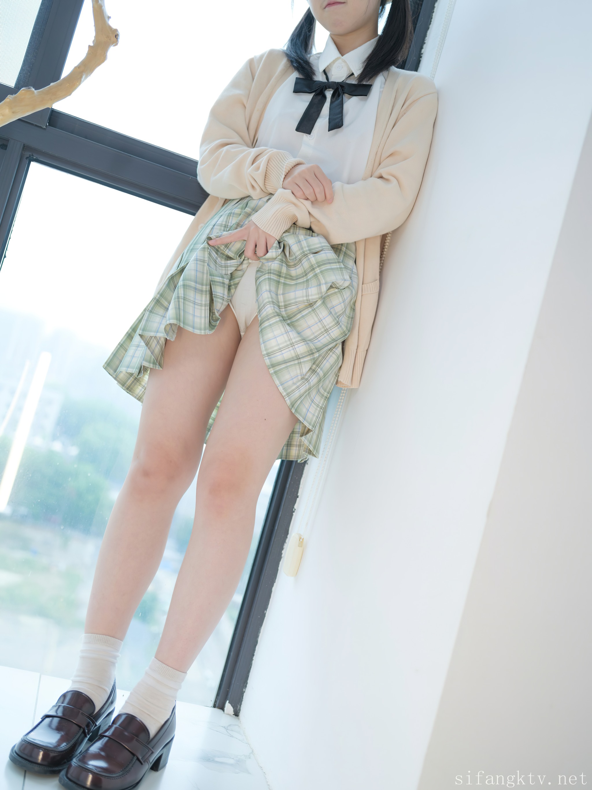 图片[1]-少女秩序 – NO.005 内部定制  小鱼 – 万元私定 丝滑萝莉 [107P]-XikXak